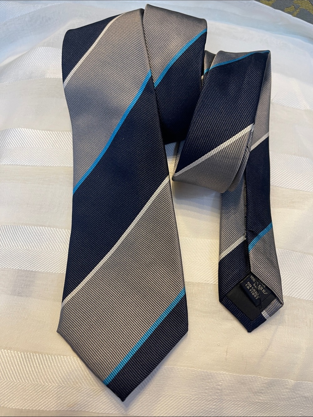 Banana Republic Navy, Gray and Teal Striped Men's Tie